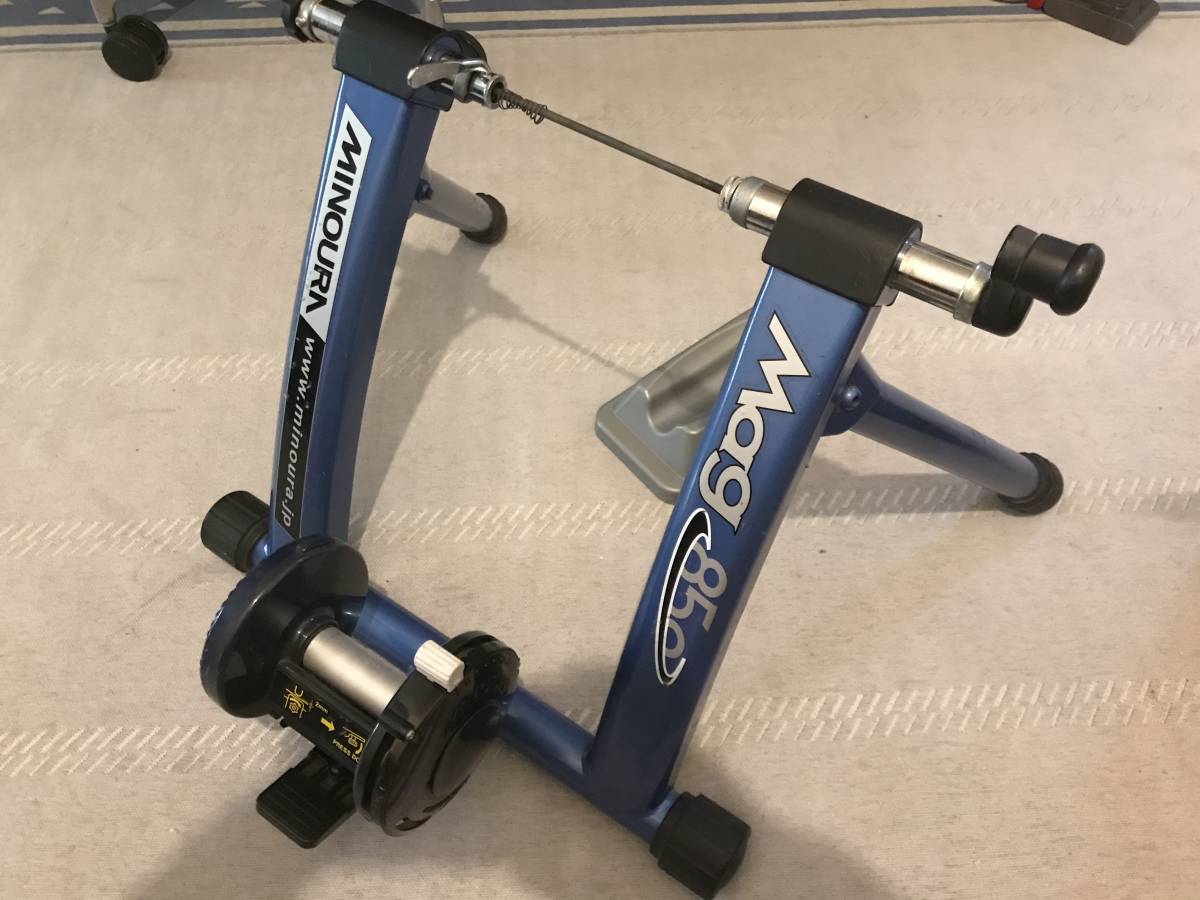  ミノウラサイクルトレーナーmag 850(トレーニング機器)｜売買されたオークション情報、yahooの商品情報をアーカイブ公開 - オークファン トレーニング機器