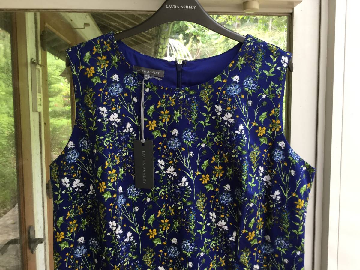 直営店に限定 ローラアシュレイ Uk14 13 Ll ワンピース 青 白 花柄 ローラアシュレイ Ashelynnmanor Com
