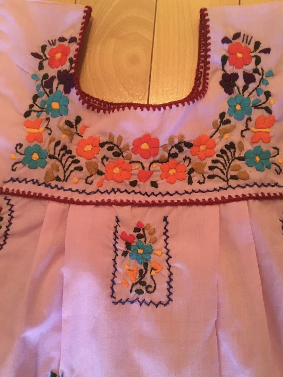 メキシコ刺繍ワンピース サイズ110 半袖 売買されたオークション情報 Yahooの商品情報をアーカイブ公開 オークファン Aucfan Com