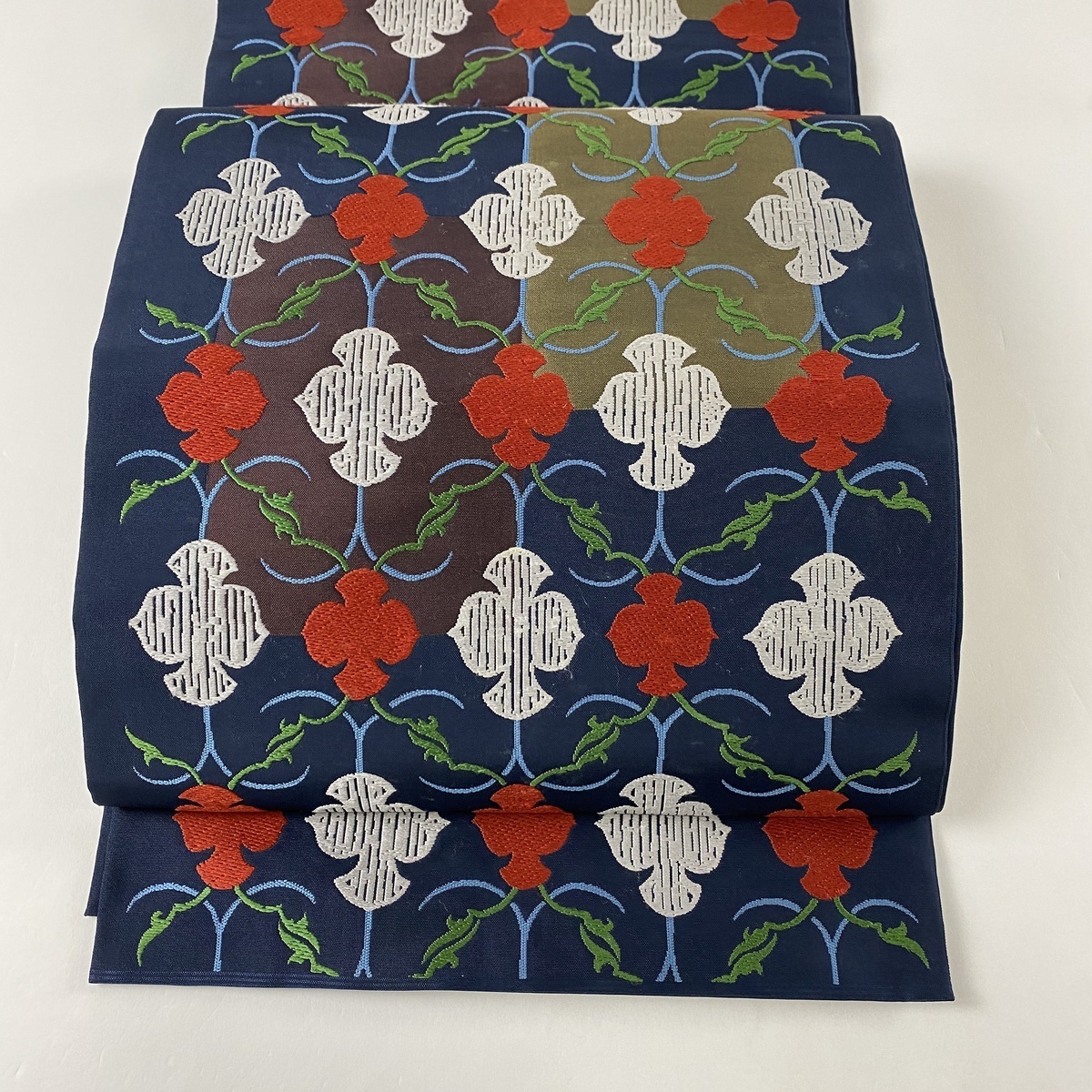 袋帯 川島織物 草花 美品 逸品 落款 花唐草 六 薄黄 刺繍 金銀糸