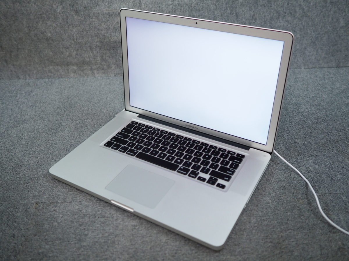 Pro MacBook | 15-inch Apple - 0 Inch i7 Touch 16GB (15-inch 2.8GHz 