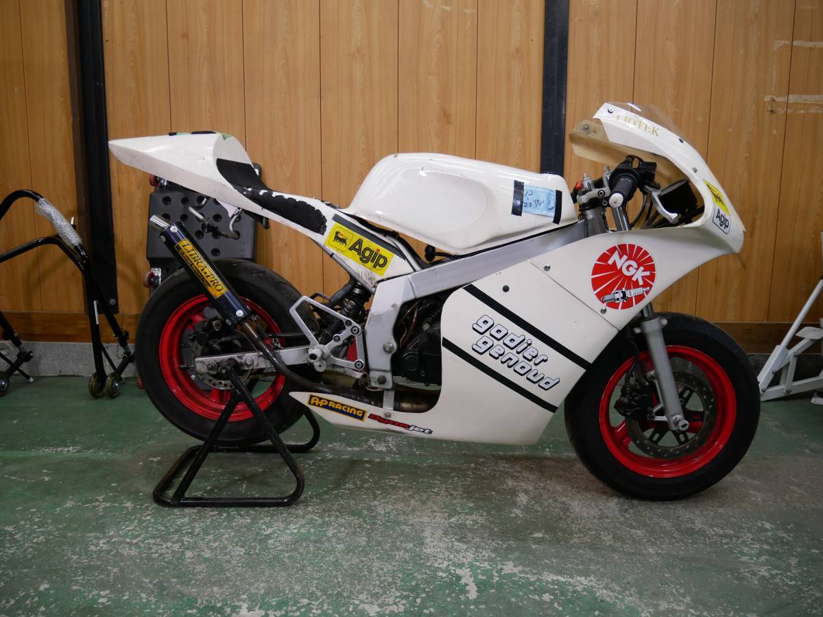 - NSR50をフルレストアした記録 夢がふっとつ！ その1 フレーム」(オートバイ車体)(オートバイ Yahoo!オークション 「nsr50 街乗りにも！NSR50レース車両パーツ紹介！レストア・カスタムNS-1 HONDA・NSR50のレストア お正月総集編イッキ見！世界最速の原付 その3 （ねこ – NSR50レストア（そしてレーサー化）計画再始動！ 前編 後編