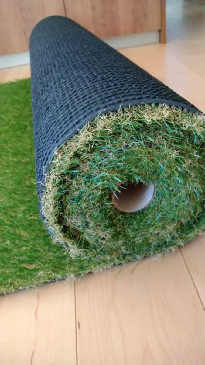 人工芝　6.8m x 1m ｘ 厚さ3.5cm　ロールからカットしたあまり ☆ロブテックス\u2044LOBSTER C200 エビ万力 公式通販 レバー(その他)｜売買 レバー(その他)｜売買された