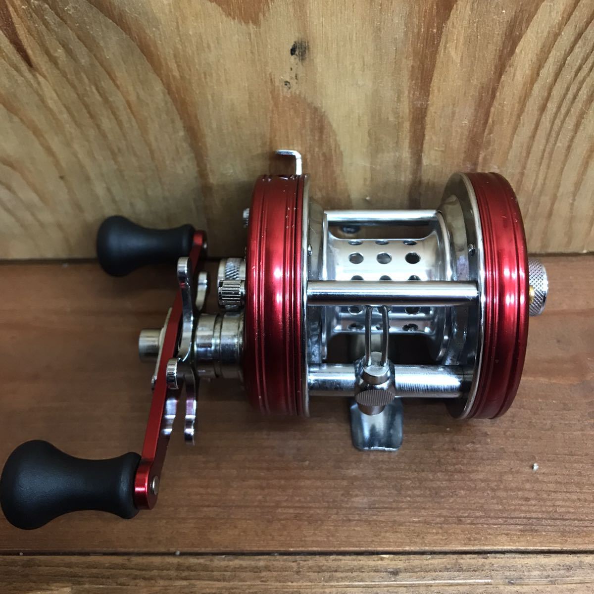 人気定番，豊富な Ambassadeur abu5500cs アンバサダー アブガルシア ABU ビートラップ スーパースプール(アブガルシア)｜売買されたオークション情報、yahooの商品情報をアーカイブ公開 - オークファン アブガルシア