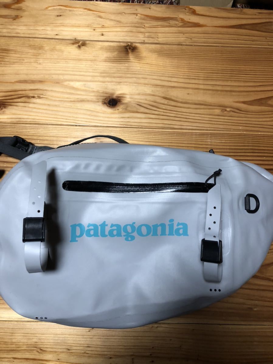  ストームサージ スリング 20L ストームフロント 完全防水 パタゴニア(アクセサリー)｜売買されたオークション情報、yahooの商品情報をアーカイブ公開 - オークファン アクセサリー