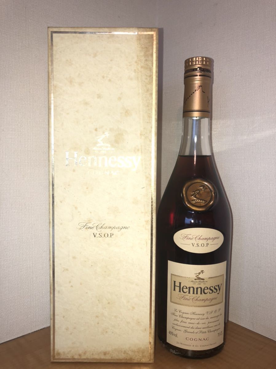 Hennessy ヘネシー VSOP 箱付 700ml 40度 スリムボトル ブランデー