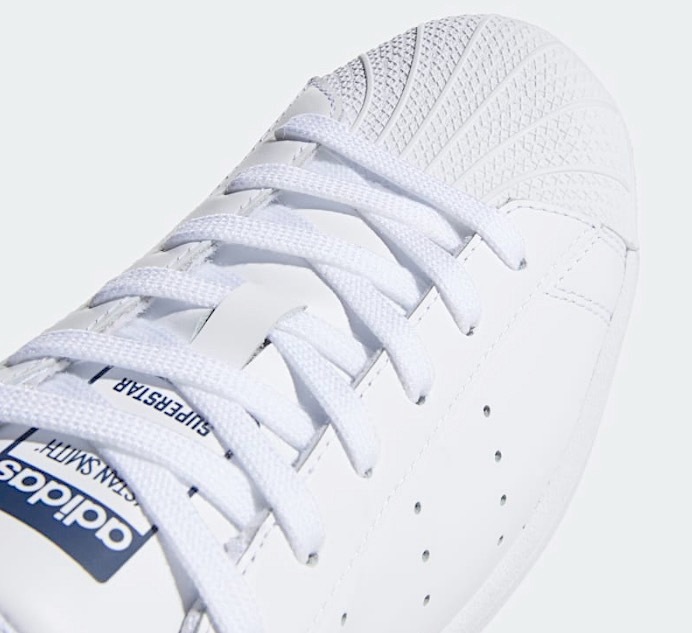 即完売 50周年記念モデル スーパースタン US7 24cm/adidas SUPERSTAR  