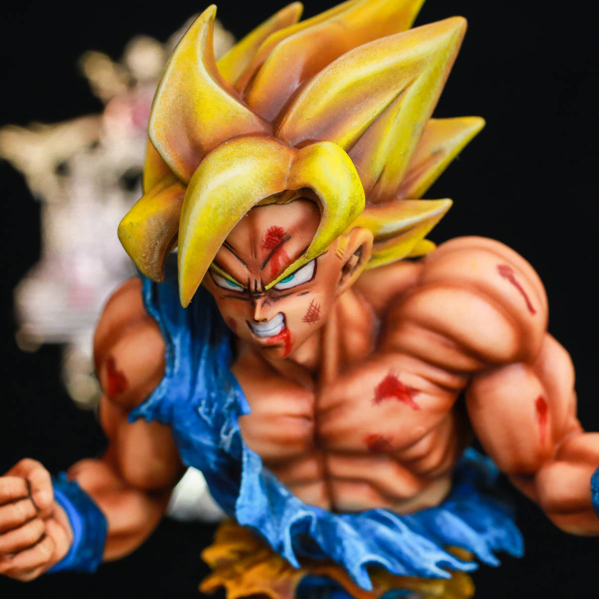 ドラゴンボール 悟空 フィギュア リペイント ジャンプ50周年