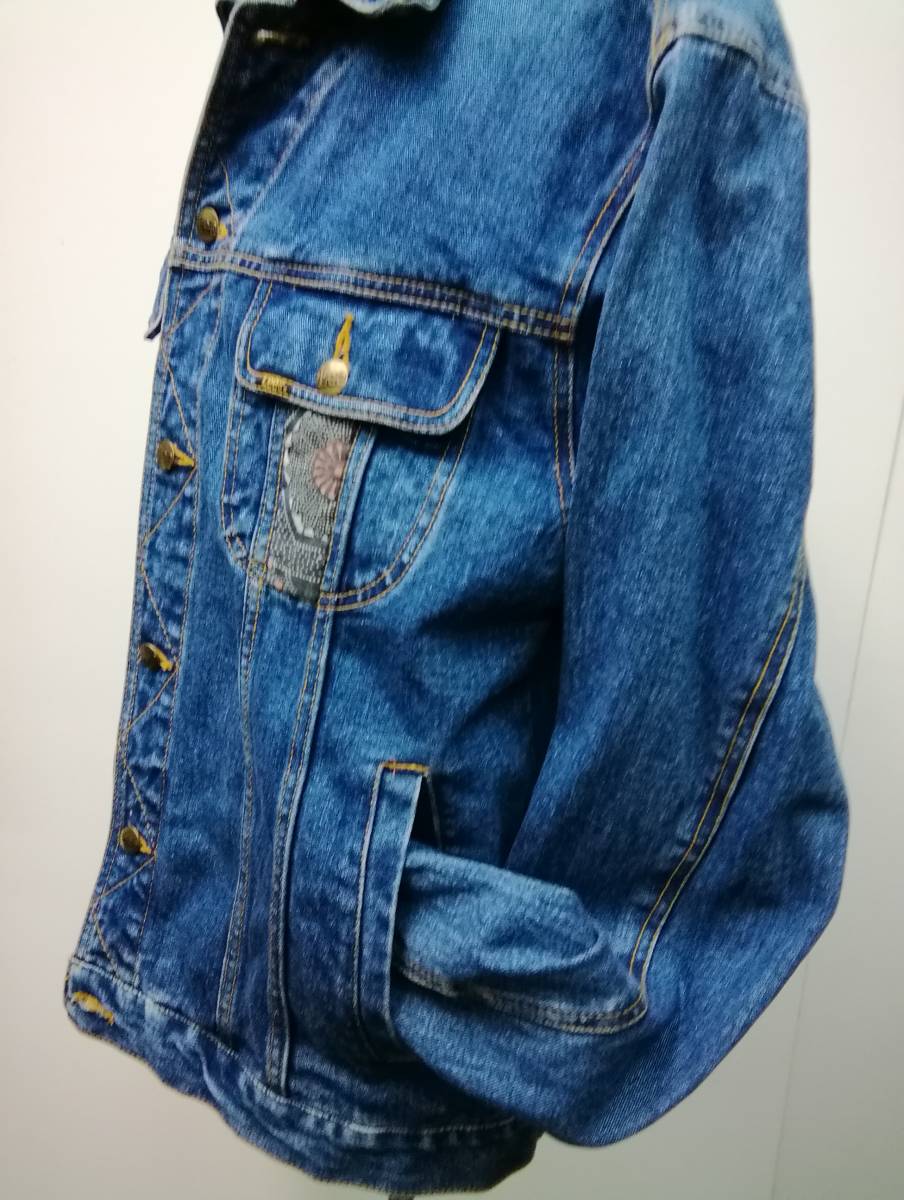 | ⁄ &frasl; アイライナー SMOKIE メルカリ 株式会社 STララオーラ ROCK｜ディスクユニオン スモーキー商品一覧｜OLD MAYBELLINE Ziggy BOWIE ウルトラカラーアイライナー デヴィッド・ボウイ フラッフィー