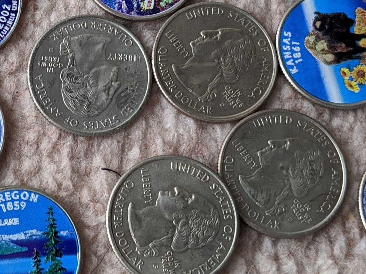 ♪外国硬貨　コイン　アメリカ合衆国50州コイン含め170枚　1.3Kg Yahoo!オークション アメリカ合衆国50州＆領域の25セント白銅貨56種セット×２ (硬貨)の落札相場 - Map ～硬貨編～