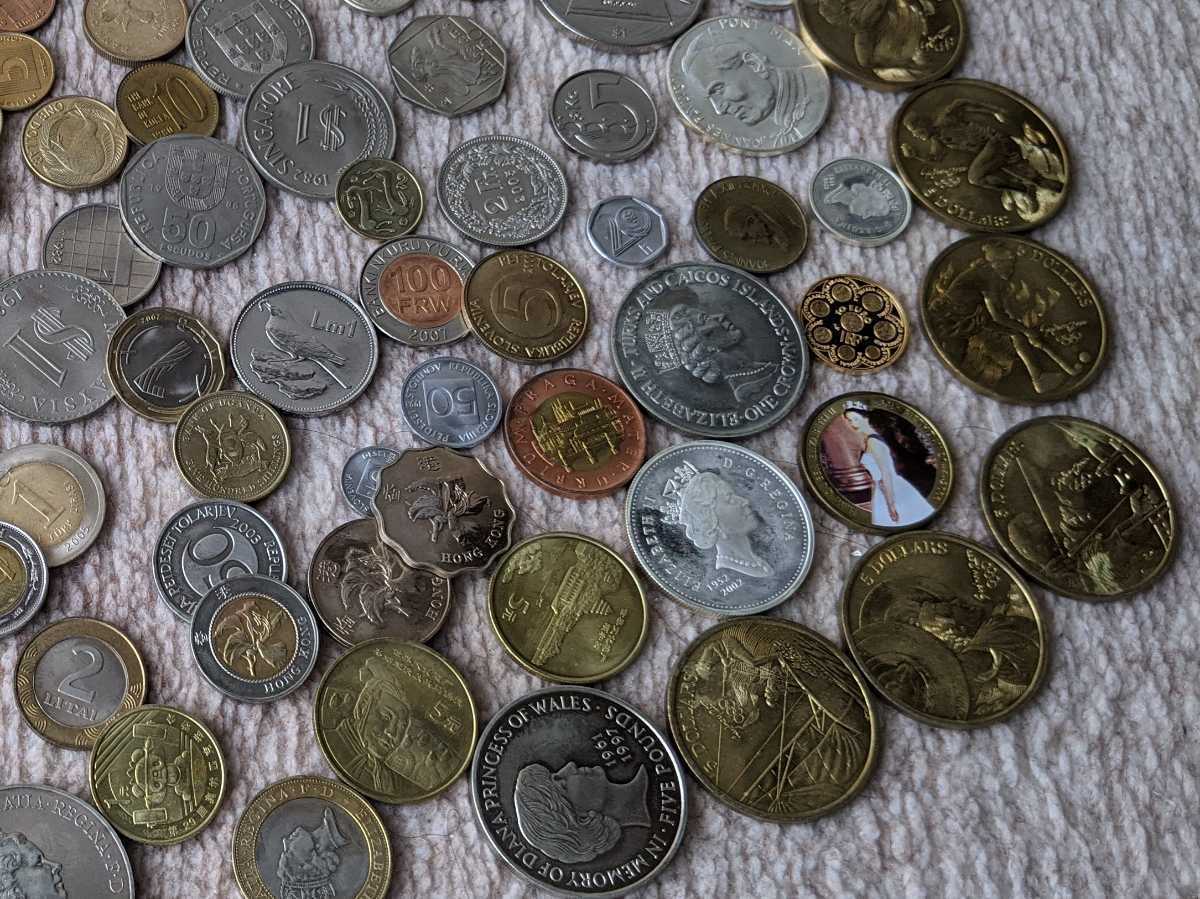 ♪外国硬貨　コイン　アメリカ合衆国50州コイン含め170枚　1.3Kg Yahoo!オークション アメリカ合衆国50州＆領域の25セント白銅貨56種セット×２ (硬貨)の落札相場 - Map ～硬貨編～
