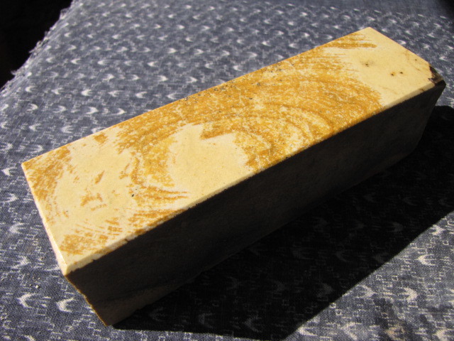 超激得，SALE 天然砥石 天然砥石 不明の中砥 伊予砥 細目 1910g 中砥 仕上砥 刀剣 鉋 鑿 包丁 剃刀 小刀(研磨砥石)｜売買されたオークション情報、yahooの商品情報をアーカイブ公開 - オークファン 研磨砥石