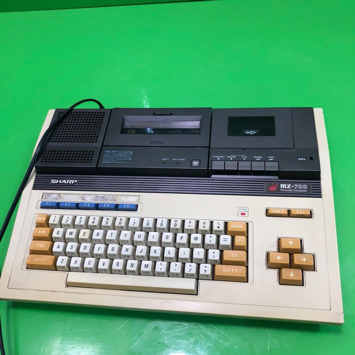 け*ろ様 SHARP MZ-700 パーソナルコンピュータ SHARP／シャープ：パーソナルコンピューター 、MZ-700 、動作未確認