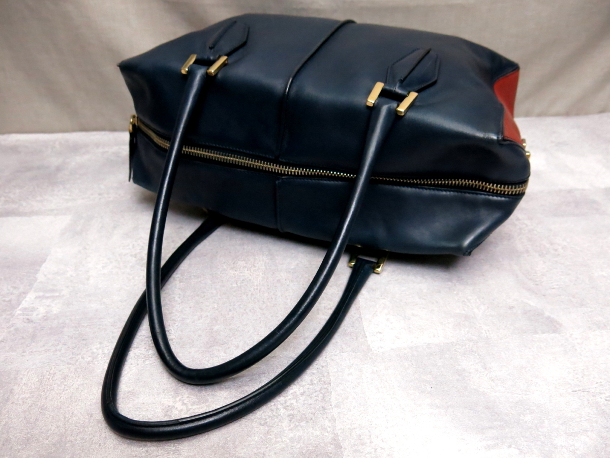 極美品 トッズ TOD