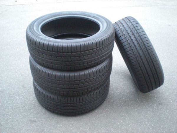 日本公式オンライン TOYO☆225/55R19☆A36 国産・バリ山 中古タイヤ4本 