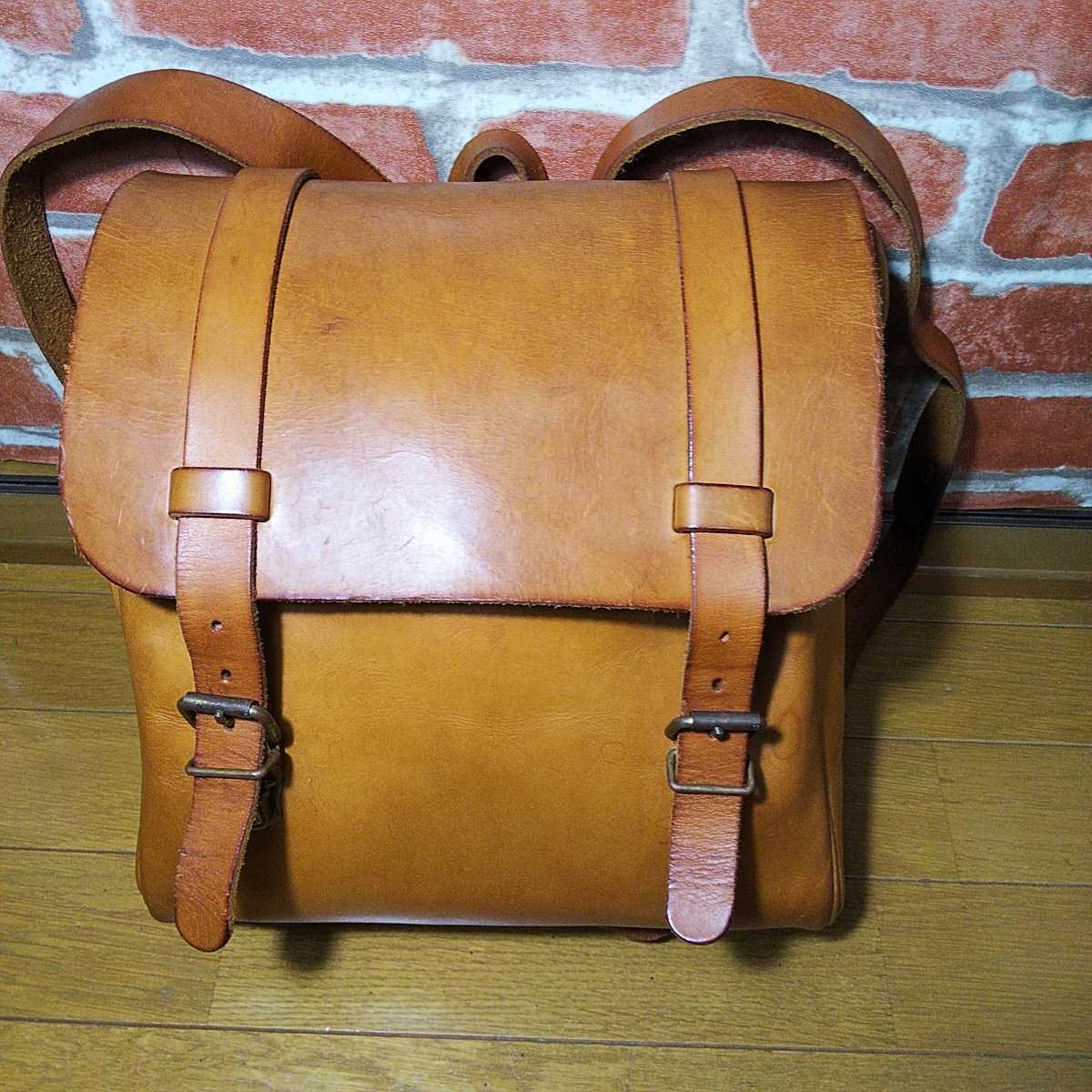 HERZ クラシカルバックパック リュック R-23-M-CA ヘルツ 革 R-23 L 