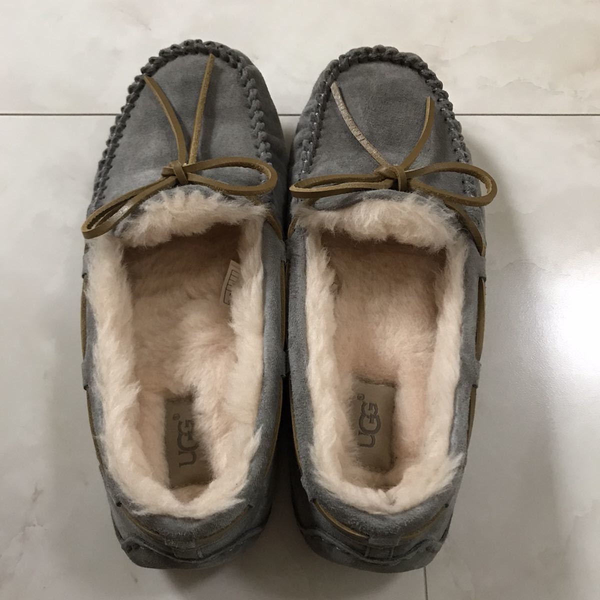 【美品】UGG dakota アグ　ダコタ　モカシン　シューズ（グレー） UGG DAKOTA モカシン | 中古・古着通販UGG （ソフト