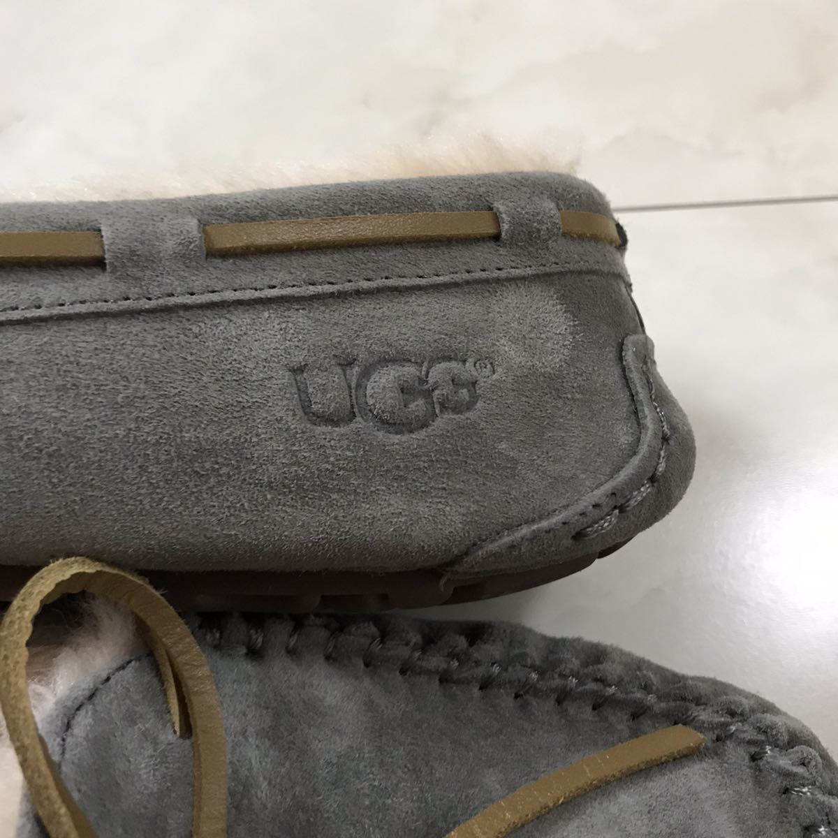 【美品】UGG dakota アグ　ダコタ　モカシン　シューズ（グレー） UGG DAKOTA モカシン | 中古・古着通販UGG （ソフト