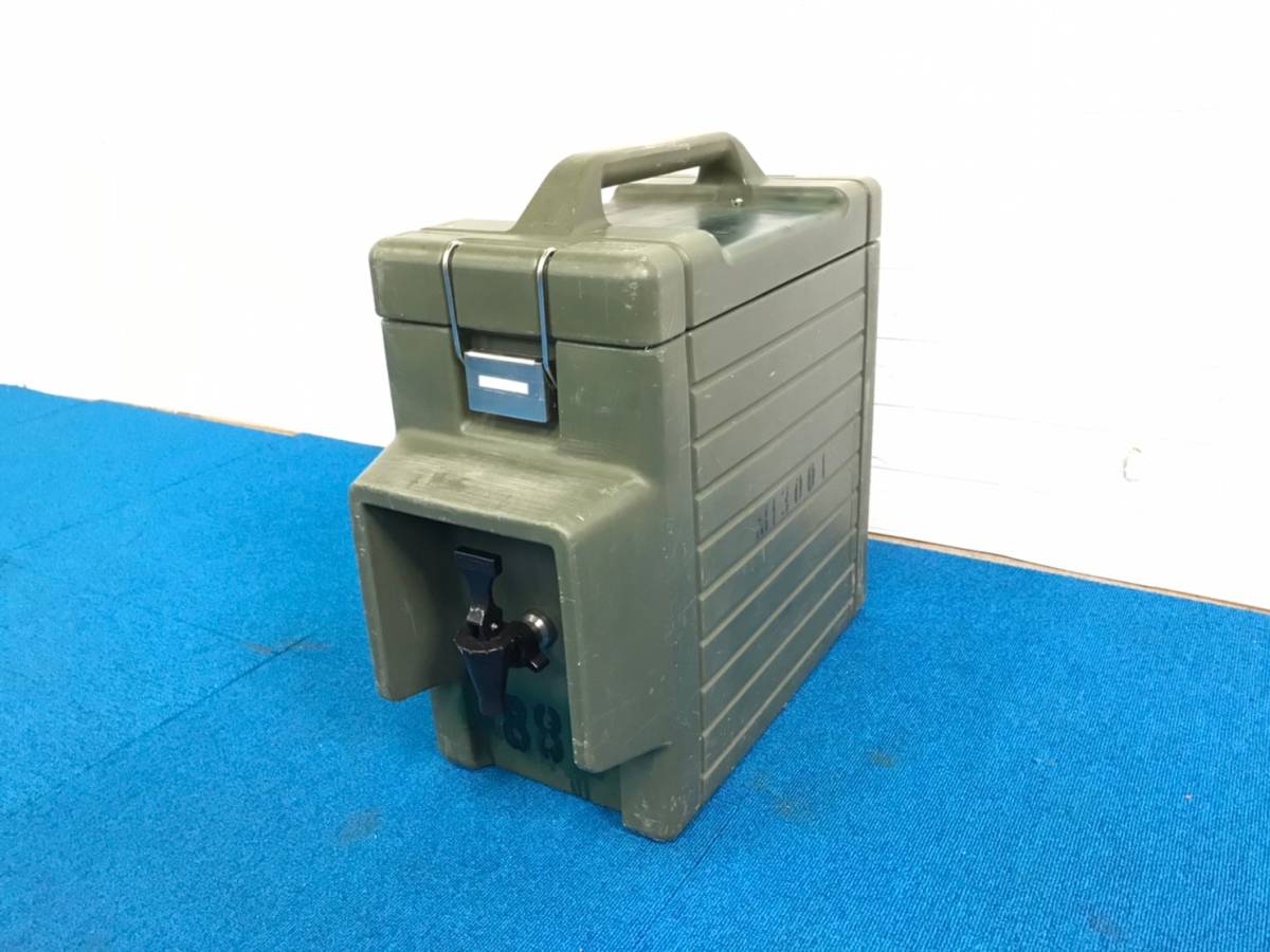 【最新作，安い】 米軍放出品 ビバレッジコンテナ ドリンクディスペンサー11L キャンプ アウトドア 140 RL22RK(ジャグ)｜売買されたオークション情報、yahooの商品情報をアーカイブ公開 - オークファン ジャグ