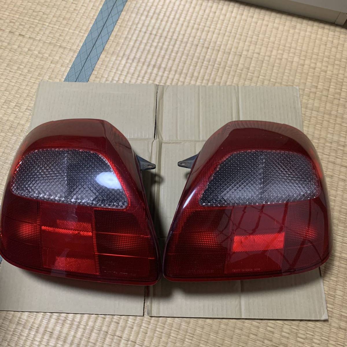 MR-S ZZW30 MRS 純正 前期 テールランプ テール koito 17-32 後期