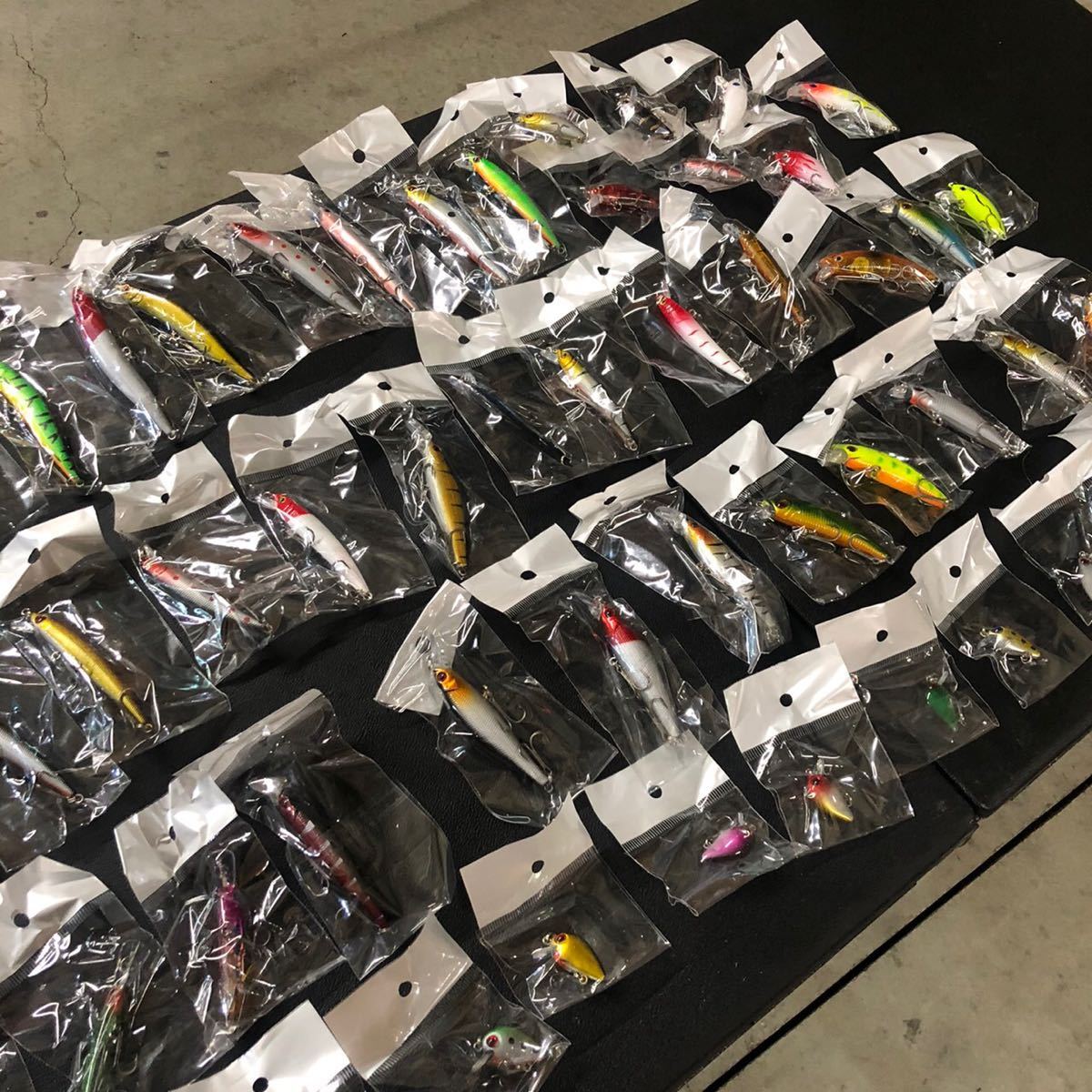【正規品，人気】 まとめ売り 56個セット ミノー ルアー シーバス ブラックバス 検 メガバス ジャッカル シマノ ダイワ(ミノー)｜売買されたオークション情報、yahooの商品情報をアーカイブ公開 - オークファン 海水