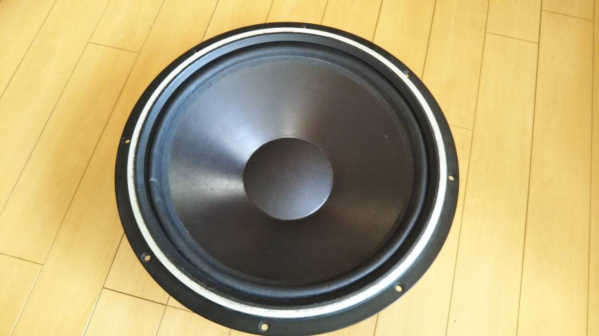 ヤマハ スーパーウーハー YST-SW90 幅24x奥行40x高49(cm) ♪10768-140