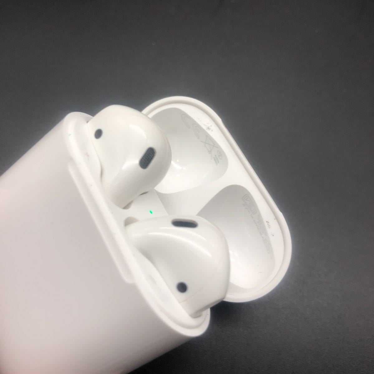 即決 純正 AirPods エアーポッズ 第2世代 ワイヤレスイヤホン Apple AirPods エアーポッズ with (第2世代) 正規品の通販