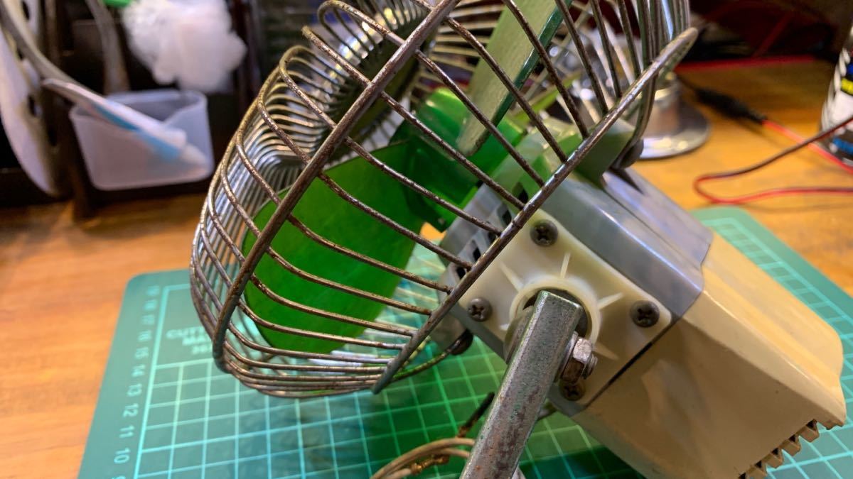 昭和レトロ Sanyo レトロ扇風機 三洋 旧車 車用 首振り バニング 当時物 街道レーサー ガレージライフ 自動車 売買されたオークション情報 Yahooの商品情報をアーカイブ公開 オークファン Aucfan Com