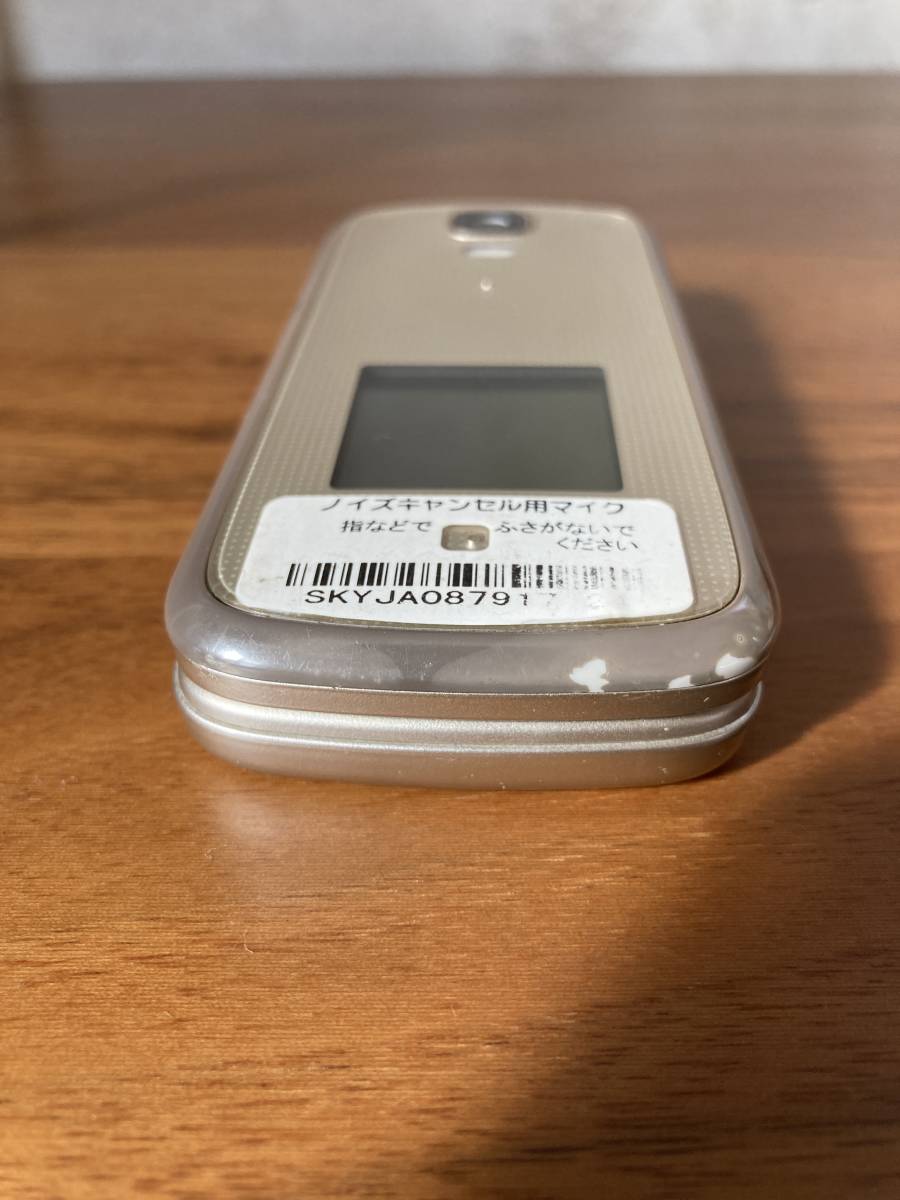 【送料込み・美品】au 簡単ケータイ 京セラ K012 ゴールド らくらくホン F-01M かんたん携帯10 簡単スマホ _7