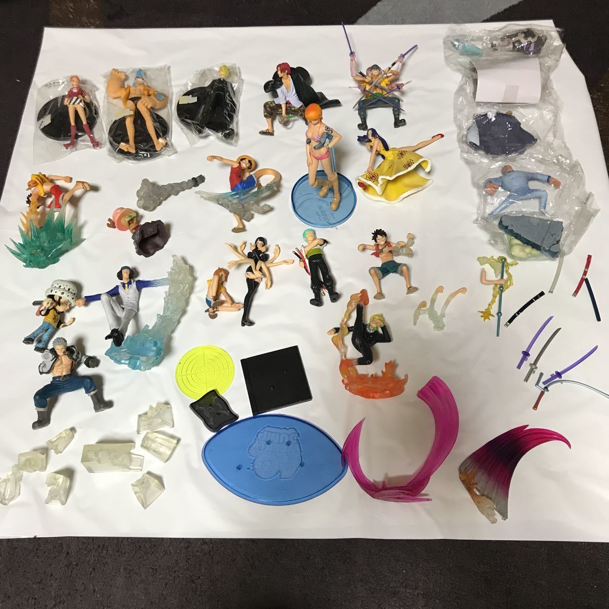 ワンピース ジャンク 食玩 ガチャ カプセル フィギュア まとめて 現状 は One Piece 売買されたオークション情報 Yahooの商品情報をアーカイブ公開 オークファン Aucfan Com