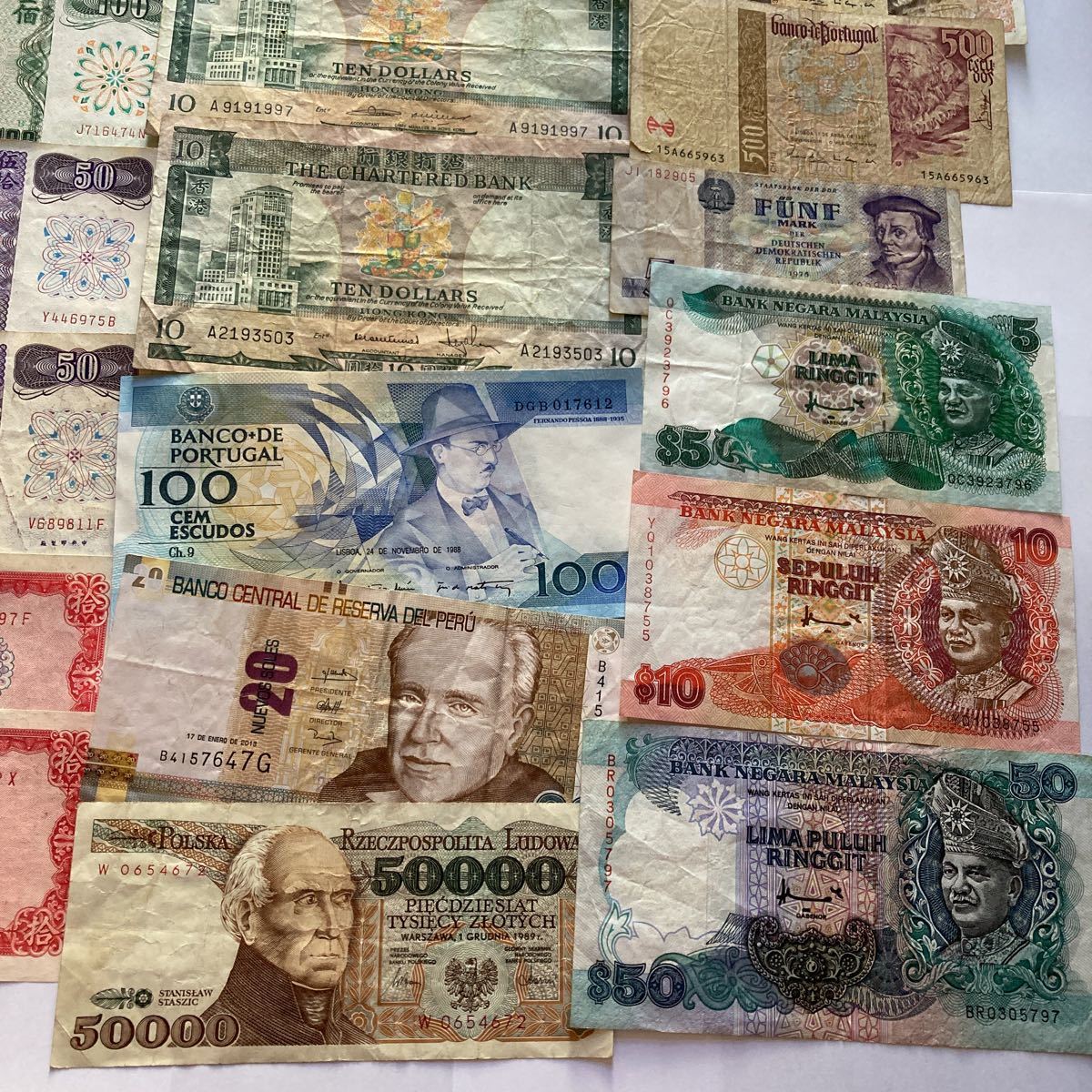 外国紙幣 まとめ 紙幣 海外 アジア 南米 ヨーロッパ 中国 台湾 韓国 香港 イタリア マレーシア アルゼンチン ペルー タイ ほか Www Vitaplus Com