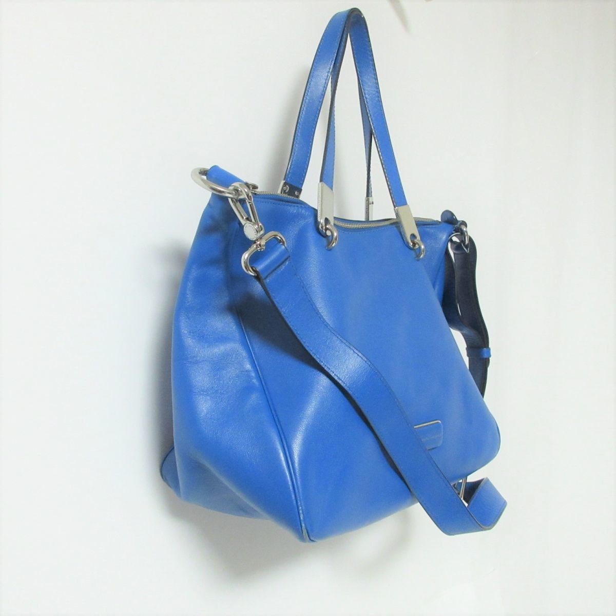 良品 MARC BY MARC JACOBS マークバイマークジェイコブス カウレザー 