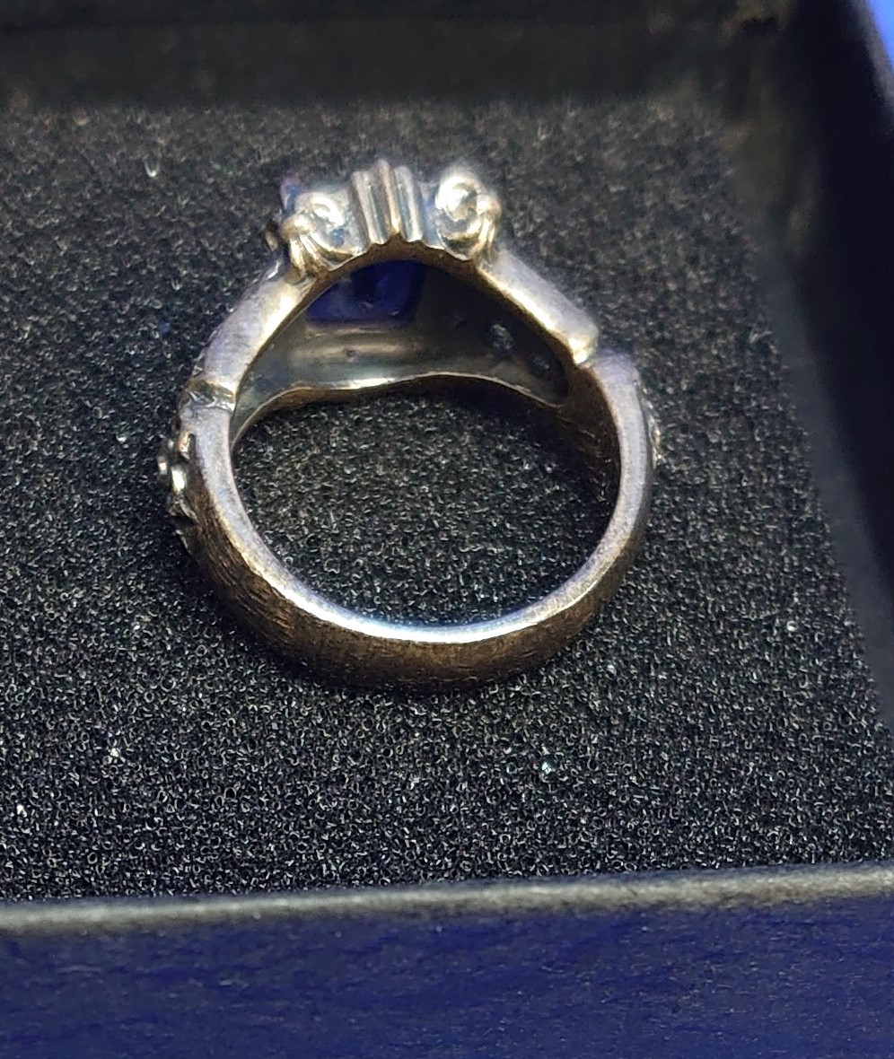 シエル ファントムハイヴ ファントムリング 13号 黒執事 ４９８８６０１３１１７４８ Ks 013 コミック アニメグッズ 売買されたオークション情報 Yahooの商品情報をアーカイブ公開 オークファン Aucfan Com