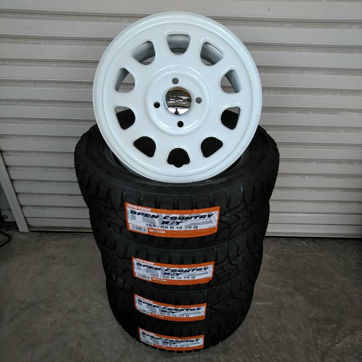 トーヨーオープンカントリーRT 155/65R14 リフトアップ軽バン 【公式