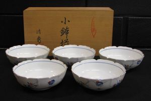 有田焼 清秀のYahoo!オークション(旧ヤフオク!)の相場・価格を見る