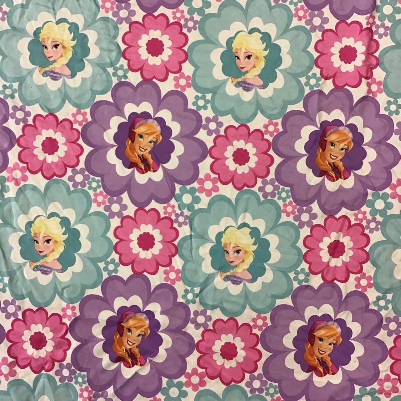 ヴィンテージシーツ フラットシーツ 240 159 キャラクター ディズニーアナ雪 リメイク用生地 アメリカ買付 ビンテージ 布 O046 キャラクター 売買されたオークション情報 Yahooの商品情報をアーカイブ公開 オークファン Aucfan Com