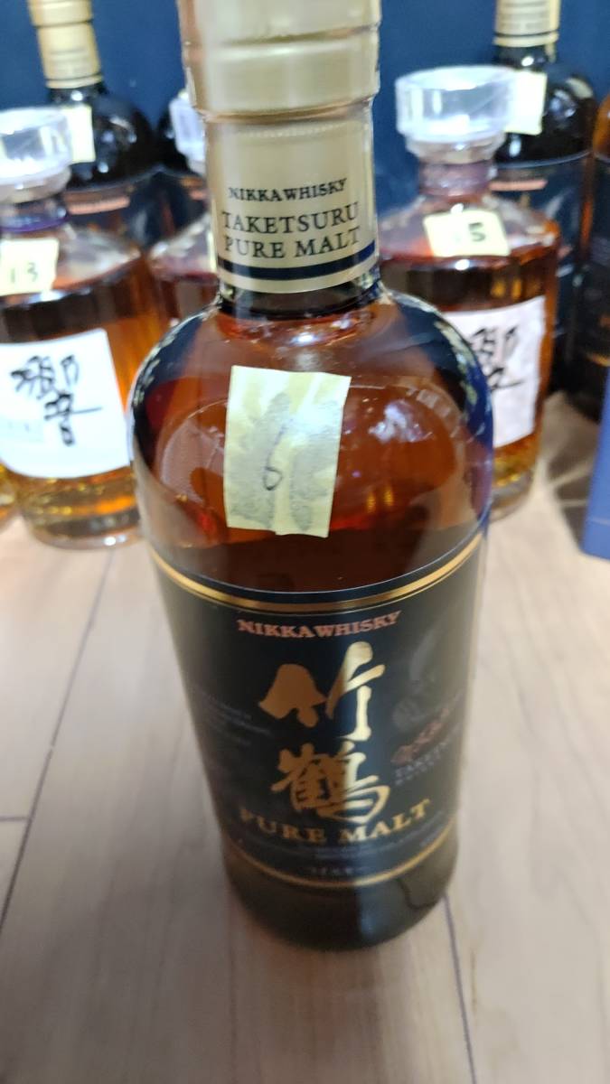 ニッカウイスキー 竹鶴ピュアモルト（旧ラベル終売品）700ml ×1本（箱