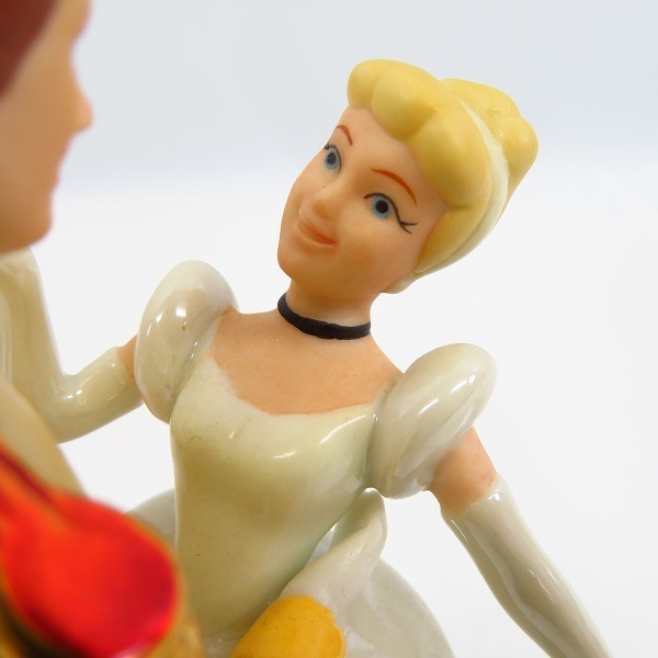 Disney ディズニー シンデレラ チャーミング王子 舞踏会 オルゴール オルゴールフィギュア 同梱 D6x ディズニー 売買されたオークション情報 Yahooの商品情報をアーカイブ公開 オークファン Aucfan Com