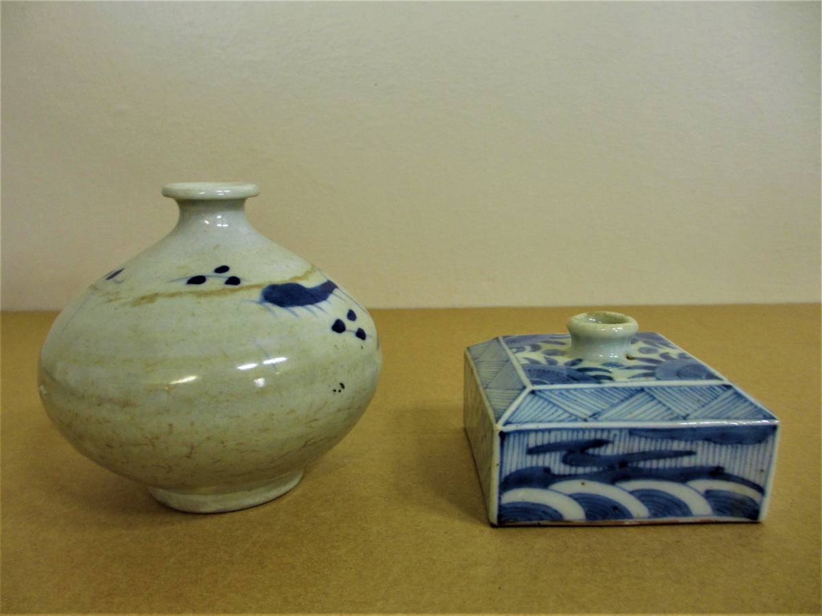 伊万里焼 古伊万里 染付 花文 油壷 小壷 V 9727 伊万里焼