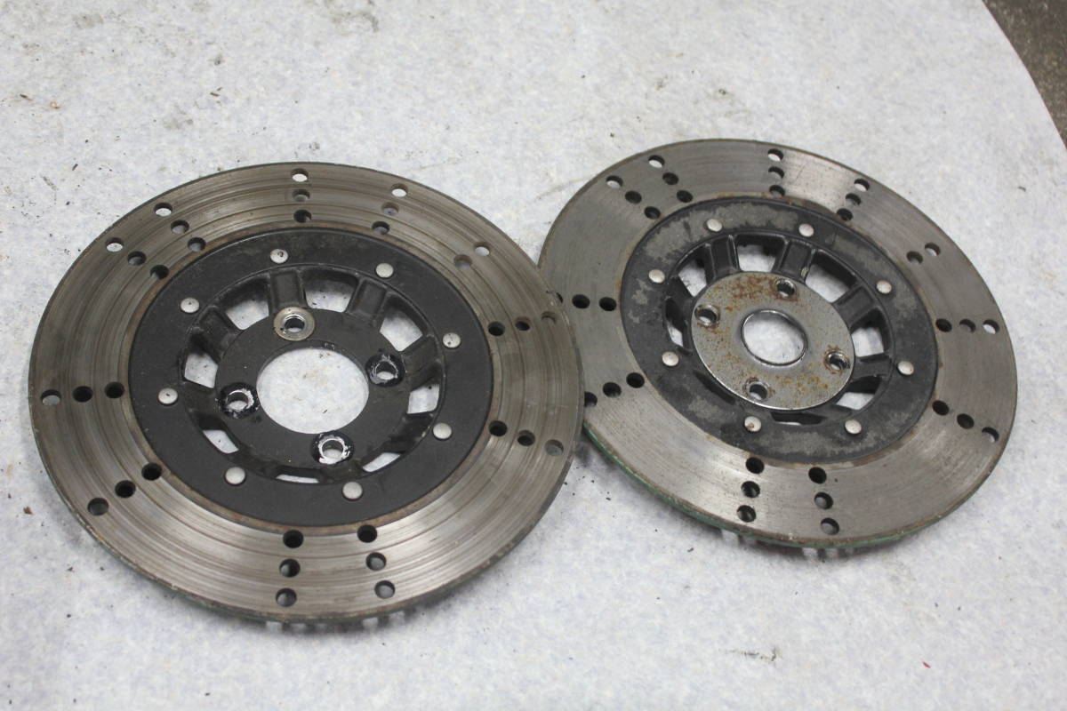  Z250FT ばら売り フロントディスク 検 Z400FX CBX400F CBX550F GS400 CBR400F ゼファー400 XJ400 CB400F Z400GP GPZ400F GSX250E(その他)｜売買されたオークション情報、yahooの商品情報をアーカイブ公開 - オークファ その他