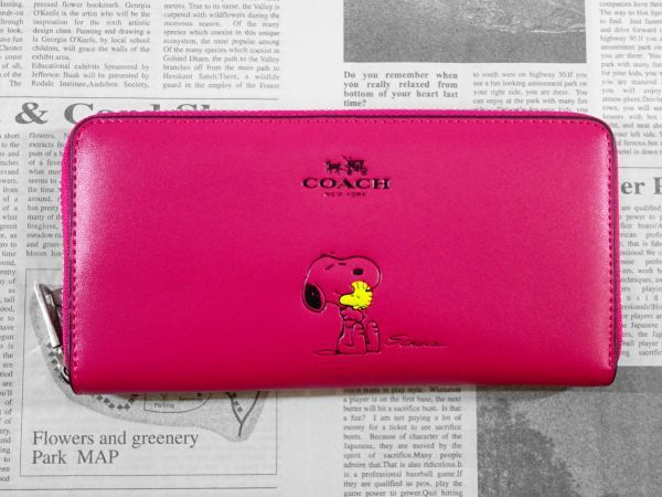 品質保証，送料無料 本物 品 89 COACH コーチ ジッピーウォレット スヌーピー メンズ レディース ビビット ピンク 長財布 1円 スタート(女性用財布)｜売買されたオークション情報、yahooの商品情報をアーカイブ公開 服飾小物