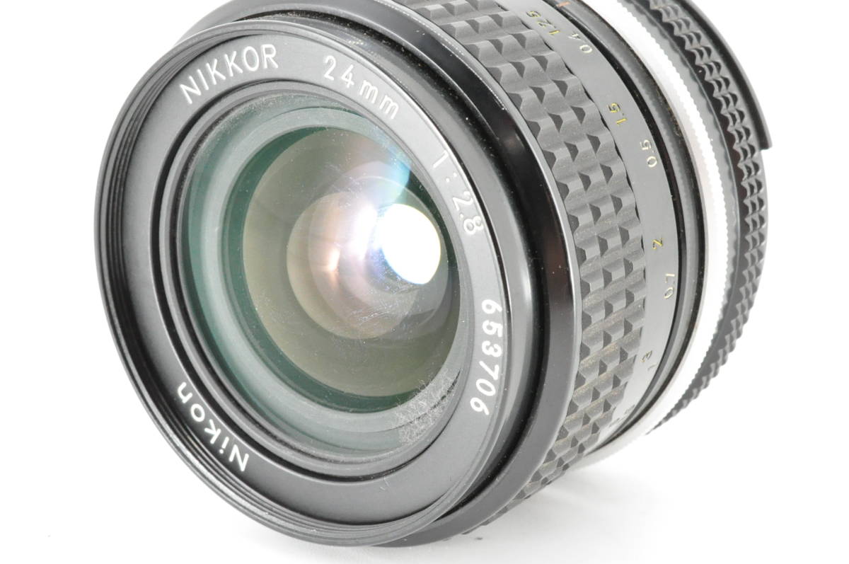 Nikon Nikkor 24mm f⁄2 AI-S Lens Review