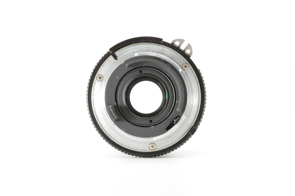 Nikon Nikkor 24mm f⁄2 AI-S Lens Review