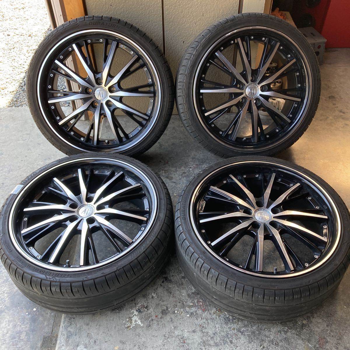 アネーロ 20×8.5j+43 PCD114.3/5H 245/35R20 4本セット