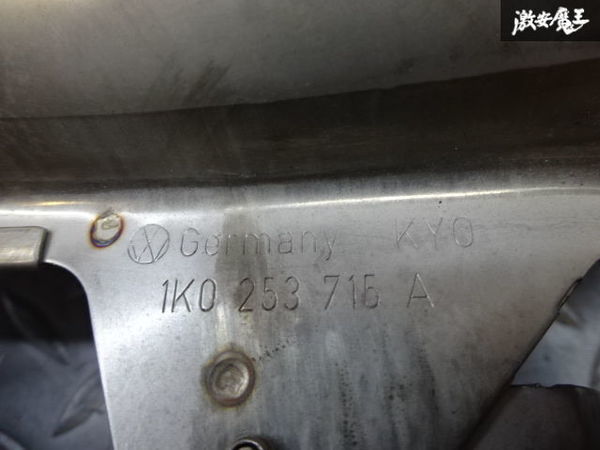 純正 ワーゲン 1KCAX ゴルフ6 触媒 キャタライザー コンバーター コア 単体 棚2Q12 触媒 キャタライザー ゴルフ キャタライザー1K0131701DE 触媒・ショクバイ 「触媒」(フォルクスワーゲン用)(自動車メーカー
