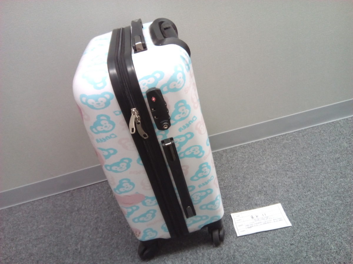 ディズニー キャリーケース 1点 キャリーバッグ 香港ディズニーランド ダッフィー シェリーメイ 8k11 ディズニー 売買されたオークション情報 Yahooの商品情報をアーカイブ公開 オークファン Aucfan Com