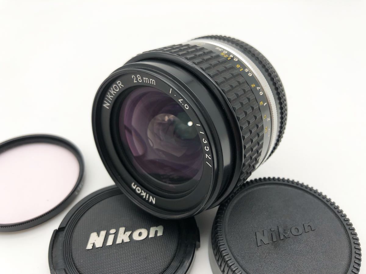 28mm Nikon NIKKOR Nikkor Ai-S f⁄2.8 Wide Angle : | Lens MF Ais Ai