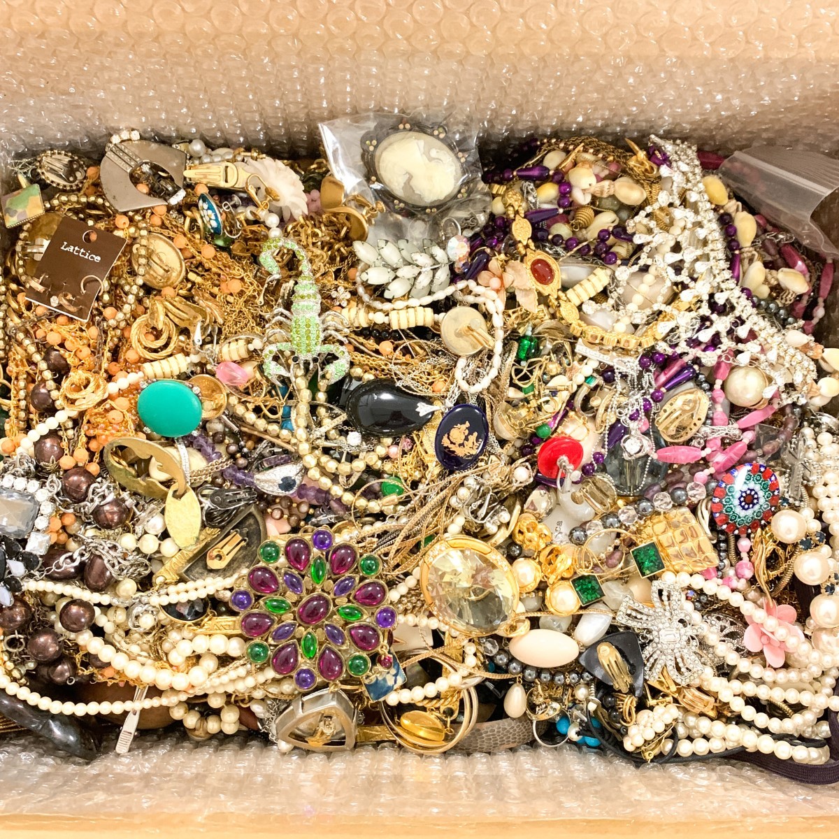 総重量約25Kg 大量 まとめ】 アクセサリー イミテーション 天然石等 