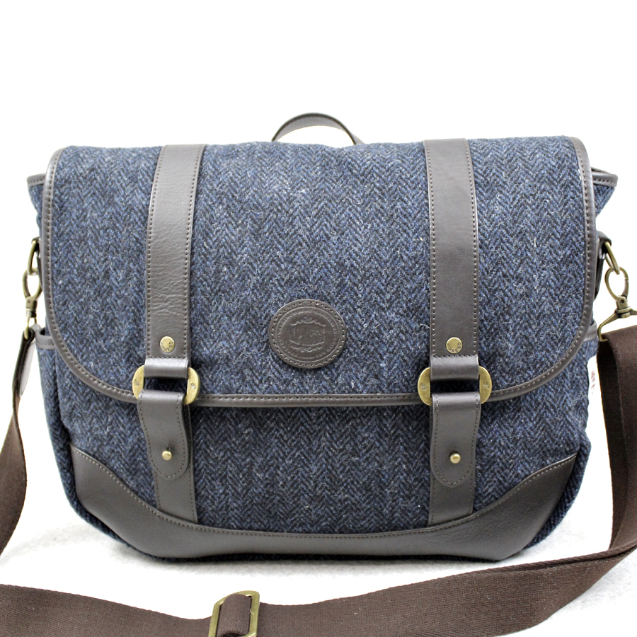 J Press Jプレス 英国高級ハリスツイード X 牛革レザー使用 ヘリンボーン ショルダーバッグ メッセンジャー ネイビー 紺 メンズ 男性用 売買されたオークション情報 Yahooの商品情報をアーカイブ公開 オークファン Aucfan Com