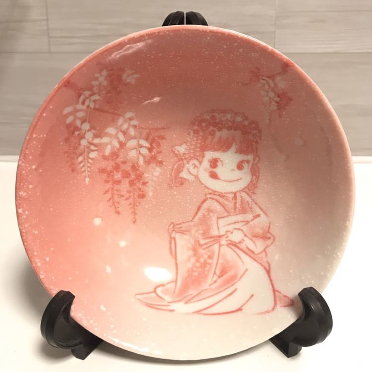 ペコちゃん【美濃焼】不二家 華姫ペコの雅な小鉢 ピンク/藤 ブルー/桜